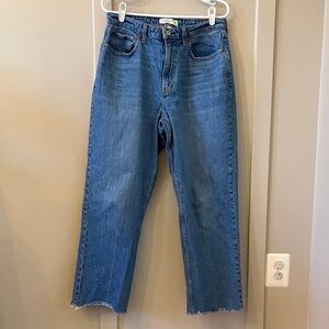 Classic High-Rise Straight Leg curve love Blue Jeans